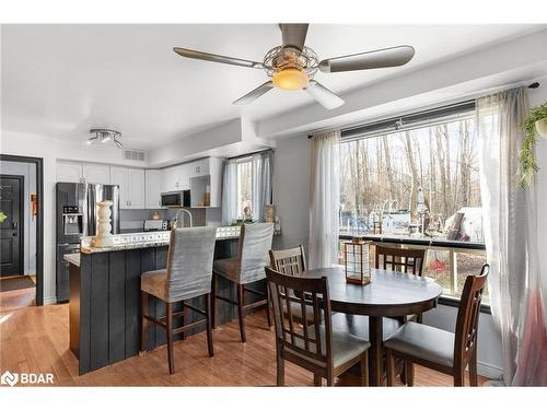 53 Slalom Drive, Oro-Medonte, ON - Indoor Photo Showing Dining Room