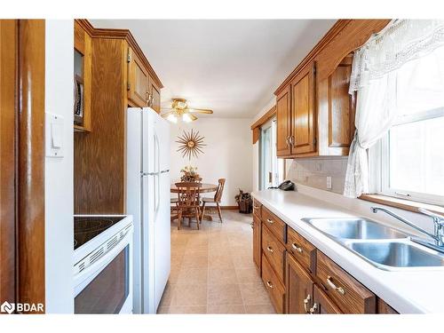 132 Rodney Street, Barrie, ON - Indoor Photo Showing Kitchen With Double Sink