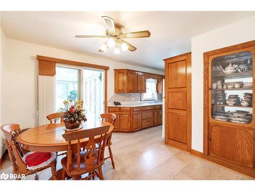 132 Rodney Street, Barrie, ON - Indoor Photo Showing Dining Room