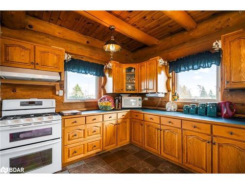 116278 Second Line Sw, Melancthon, ON - Indoor Photo Showing Kitchen