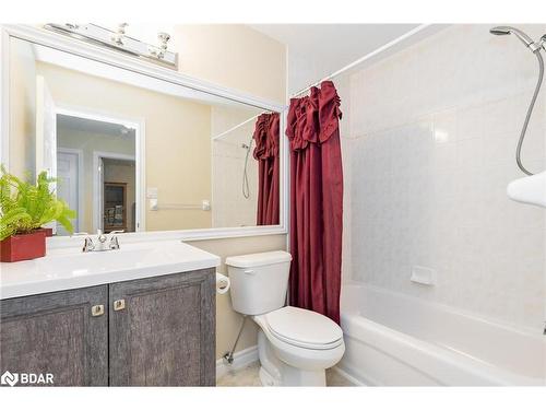 37 Player Drive, Barrie, ON - Indoor Photo Showing Bathroom