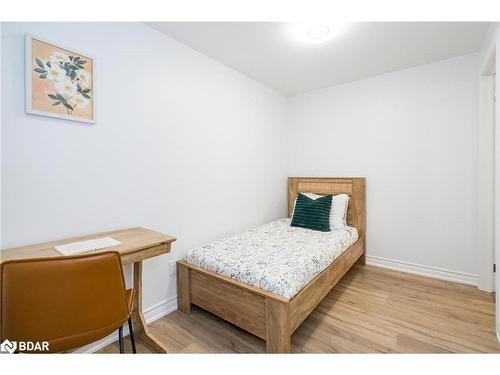 122 Mitchells Beach Road, Tay, ON - Indoor Photo Showing Bedroom