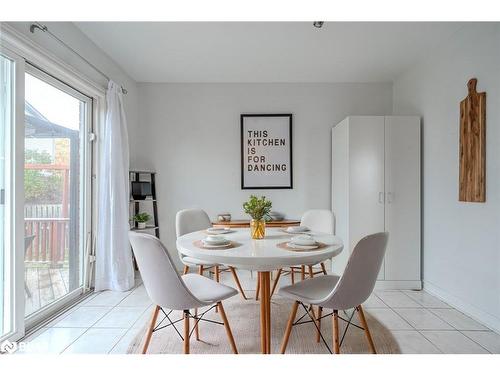 20 Jagges Drive, Barrie, ON - Indoor Photo Showing Dining Room