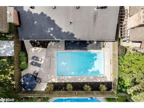 279 Anne Street N, Barrie, ON - Outdoor With In Ground Pool