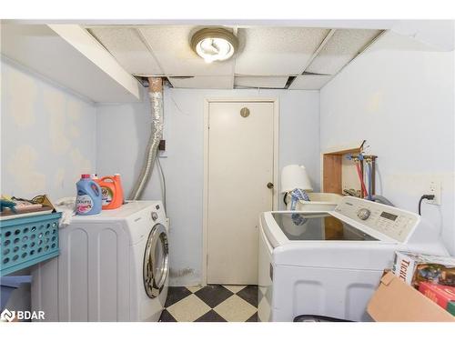 45 High Street, Waterloo, ON - Indoor Photo Showing Laundry Room