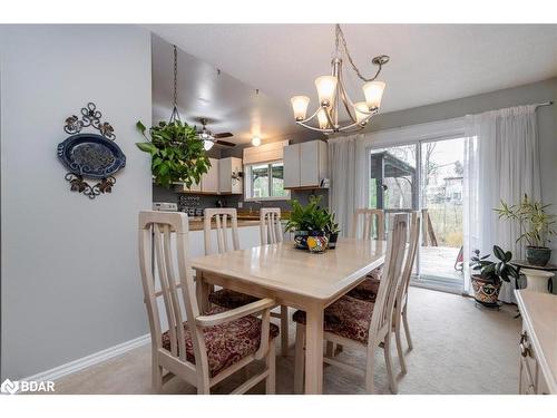 23 Brennan Avenue, Barrie, ON - Indoor Photo Showing Dining Room