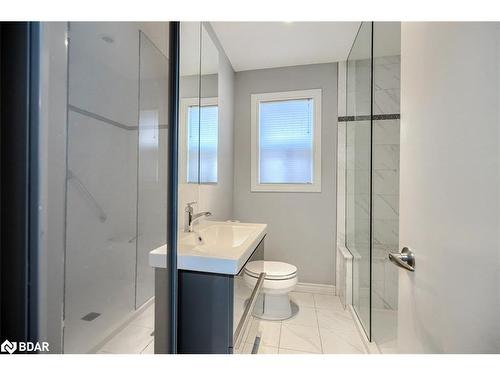 671A-671 Browns Line, Toronto, ON - Indoor Photo Showing Bathroom