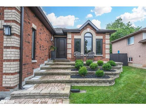 22 Cloughley Drive, Barrie, ON - Outdoor With Facade