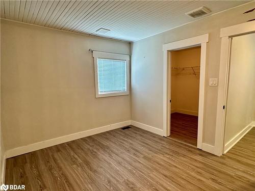 895 Frederick Street, Innisfil, ON - Indoor Photo Showing Other Room