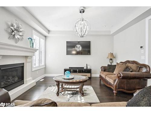 137 Stillwater Crescent, Hamilton, ON - Indoor Photo Showing Living Room With Fireplace