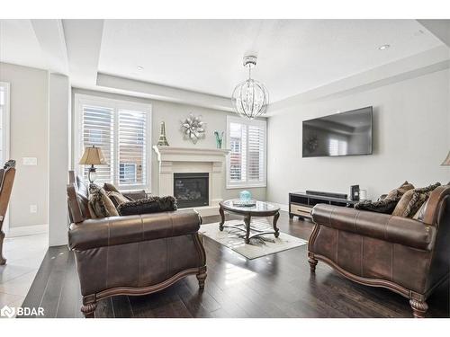 137 Stillwater Crescent, Hamilton, ON - Indoor Photo Showing Living Room With Fireplace