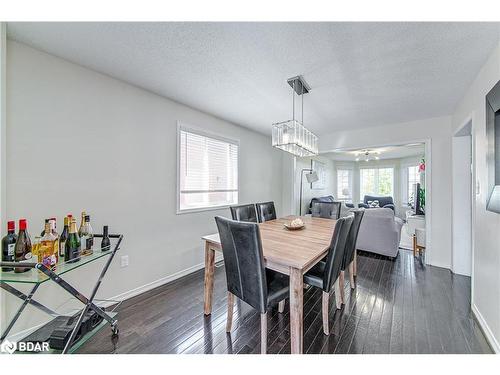 2100 Osbond Road, Innisfil, ON - Indoor Photo Showing Dining Room