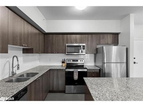 204-20 Koda Street, Barrie, ON - Indoor Photo Showing Kitchen With Double Sink With Upgraded Kitchen