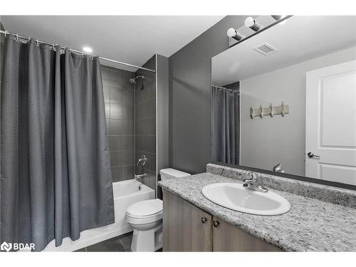 204-20 Koda Street, Barrie, ON - Indoor Photo Showing Bathroom