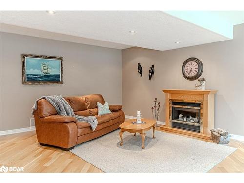 2320 7Th Line, Innisfil, ON - Indoor Photo Showing Living Room With Fireplace