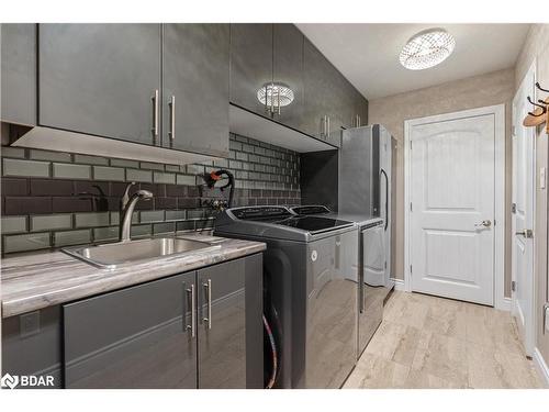 6605 County Road 21, Essa, ON - Indoor Photo Showing Laundry Room