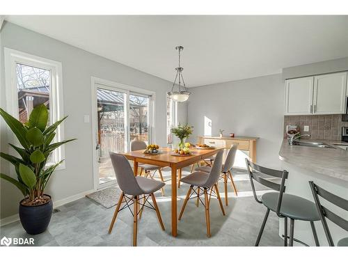 48 Loon Avenue, Barrie, ON - Indoor Photo Showing Dining Room