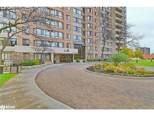 706-100 County Court Boulevard, Brampton, ON - Outdoor With Facade