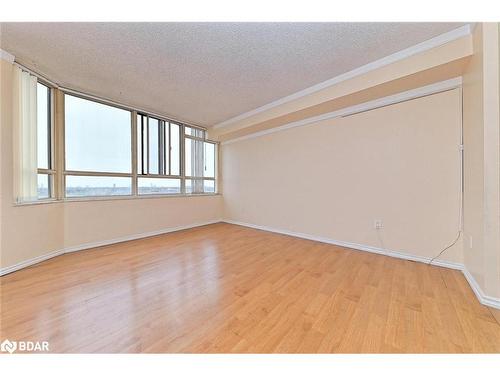 706-100 County Court Boulevard, Brampton, ON - Indoor Photo Showing Other Room