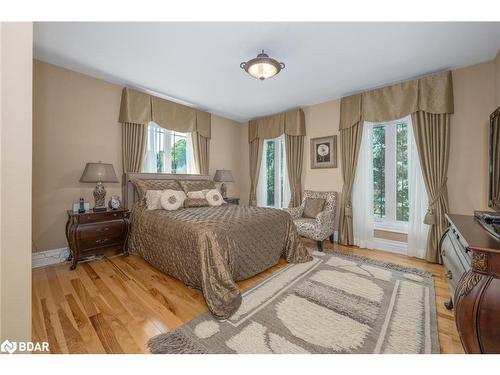 4987 Erin Fourth Line, Erin, ON - Indoor Photo Showing Bedroom