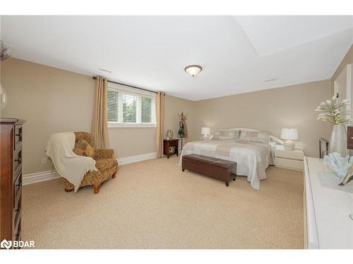 4987 Erin Fourth Line, Erin, ON - Indoor Photo Showing Bedroom