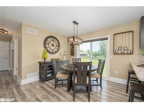 4987 Erin Fourth Line, Erin, ON - Indoor Photo Showing Dining Room