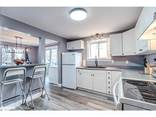 283 James Street E, Orillia, ON - Indoor Photo Showing Kitchen