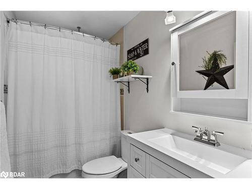 1551 Gill Road, Midhurst, ON - Indoor Photo Showing Bathroom