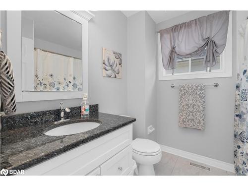 108 Garden Drive, Barrie, ON - Indoor Photo Showing Bathroom