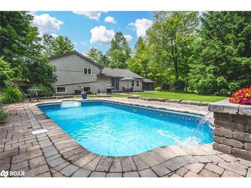 8071 4Th Line, Angus, ON - Outdoor With In Ground Pool With Deck Patio Veranda With Backyard