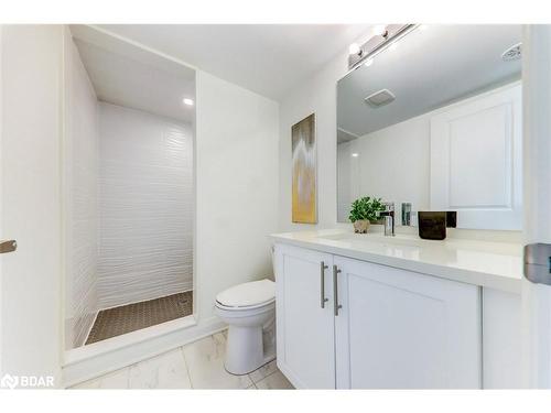 821 Port Darlington Road, Bowmanville, ON - Indoor Photo Showing Bathroom