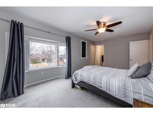 9 Cuthbert Street, Barrie, ON - Indoor Photo Showing Bedroom