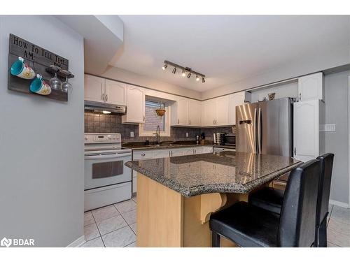 9 Cuthbert Street, Barrie, ON - Indoor Photo Showing Kitchen With Double Sink