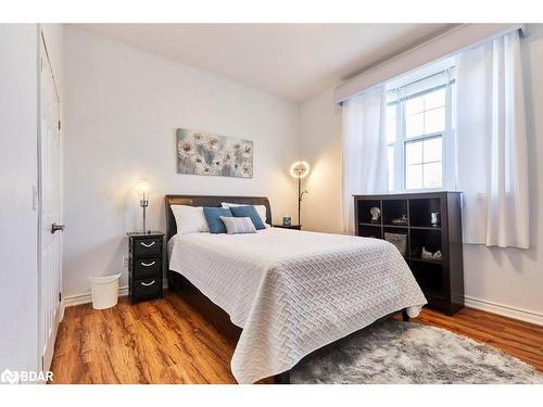 81 Laird Drive, Lindsay Twp, ON - Indoor Photo Showing Bedroom