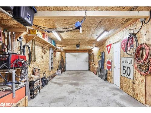 81 Laird Drive, Lindsay Twp, ON - Indoor Photo Showing Garage