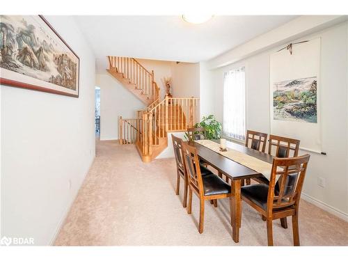 56 Oliver'S Mill Road, Barrie, ON - Indoor Photo Showing Dining Room