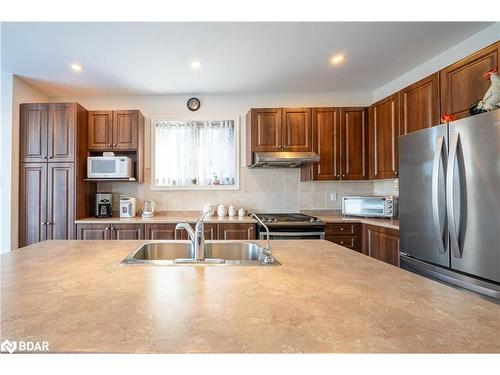 56 Oliver'S Mill Road, Barrie, ON - Indoor Photo Showing Kitchen With Stainless Steel Kitchen With Double Sink