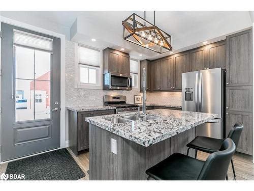 64 Discovery Trail, Midland, ON - Indoor Photo Showing Kitchen With Stainless Steel Kitchen With Double Sink With Upgraded Kitchen