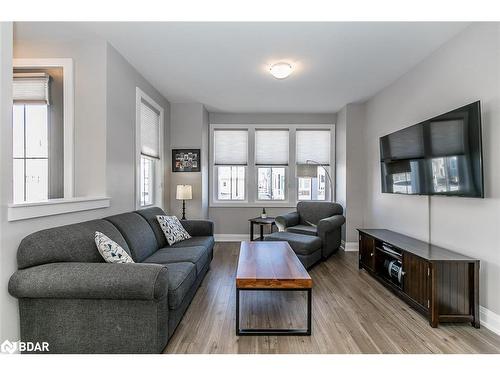 64 Discovery Trail, Midland, ON - Indoor Photo Showing Living Room