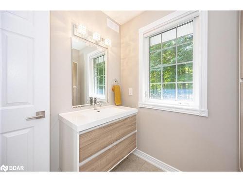 70 Copeland Creek Drive, Tiny, ON - Indoor Photo Showing Bathroom