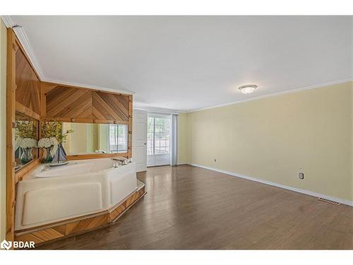 4201 Huronia Road, Severn, ON - Indoor Photo Showing Other Room