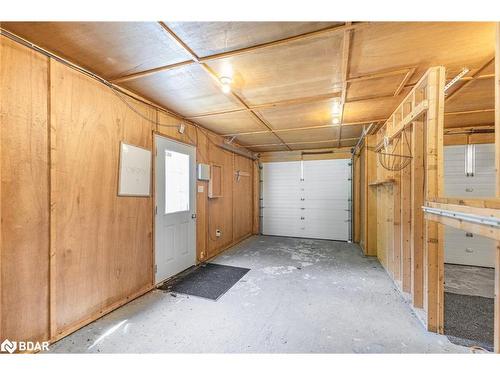 4201 Huronia Road, Severn, ON - Indoor Photo Showing Garage