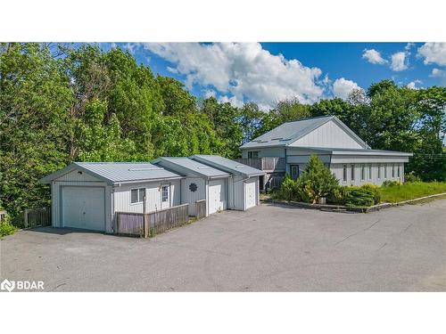 4201 Huronia Road, Severn, ON - Outdoor