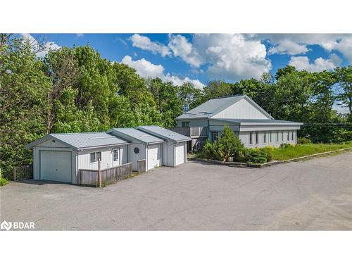 4201 Huronia Road, Severn, ON - Outdoor