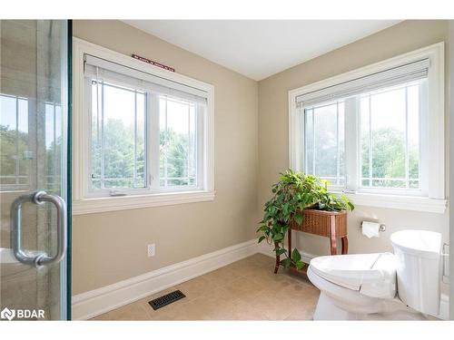 1602 Kale Drive, Innisfil, ON - Indoor Photo Showing Bathroom