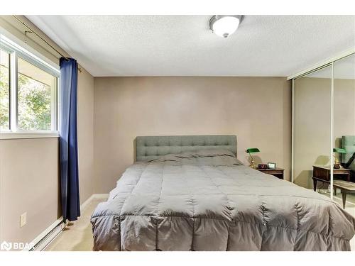 65 Meadow Heights Drive, Bracebridge, ON - Indoor Photo Showing Bedroom