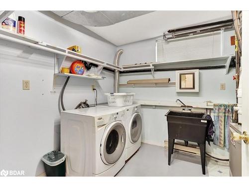 65 Meadow Heights Drive, Bracebridge, ON - Indoor Photo Showing Laundry Room