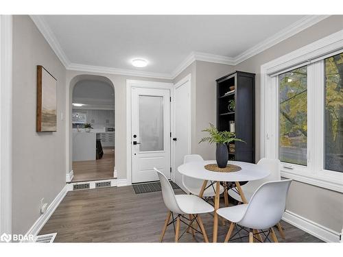 60 Ontario Street, Halton Hills, ON - Indoor Photo Showing Dining Room