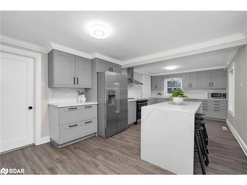 60 Ontario Street, Halton Hills, ON - Indoor Photo Showing Kitchen