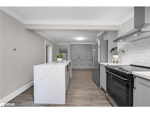 60 Ontario Street, Halton Hills, ON - Indoor Photo Showing Kitchen